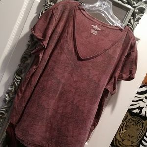 American Eagle T Shirt V Neck